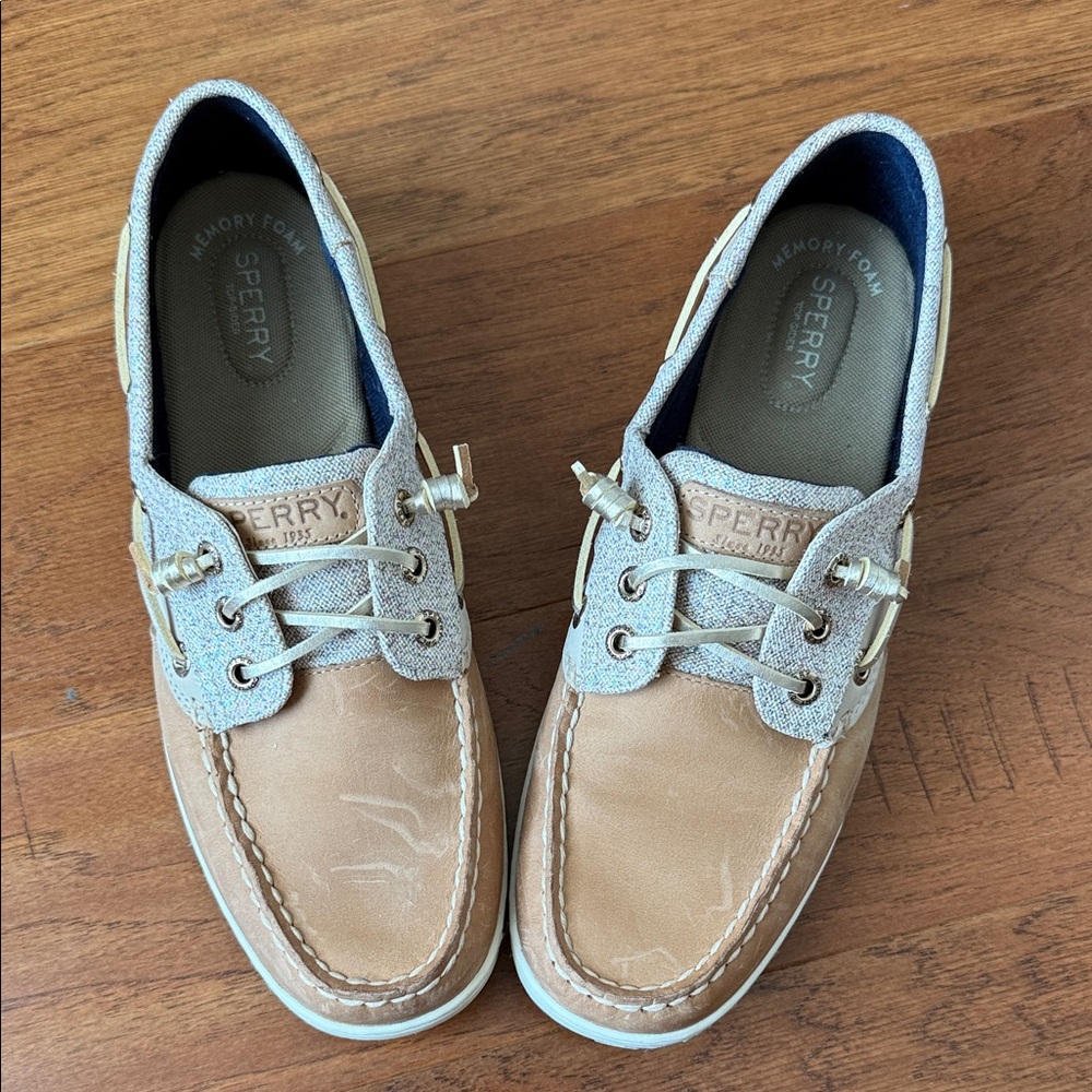 Sperry Tan and Light Gray Boat Shoes